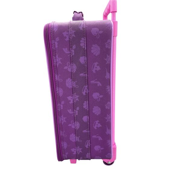 Disney World Parks 20x12x7 Princess Childrens Rolling Suitcase - Picture 3 of 10